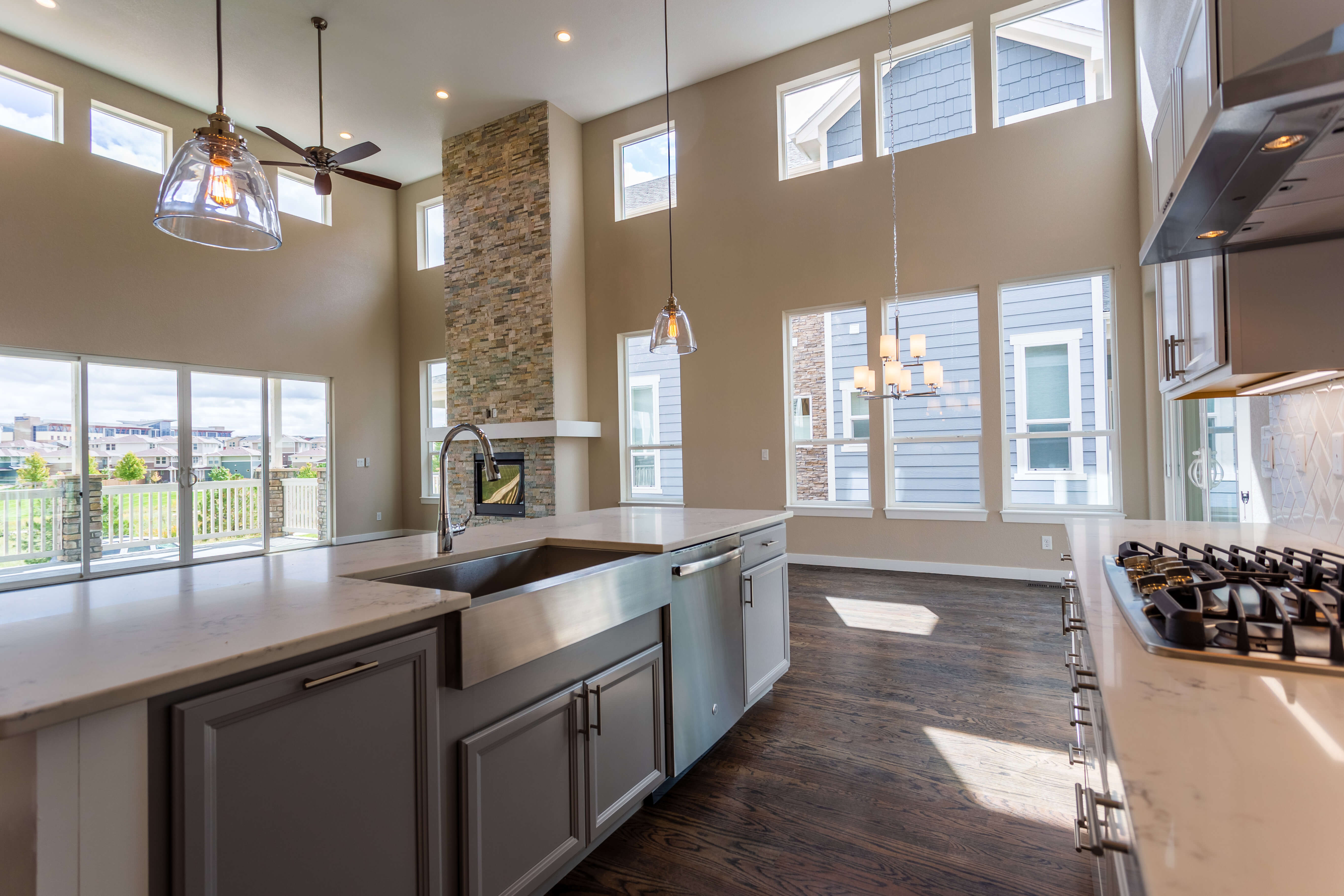 Bright modern kitchen inside a vacant home, highlighting the need for vacant home insurance to protect against risks while the property is unoccupied